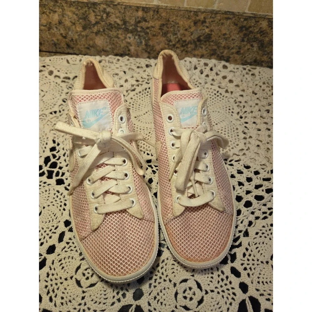 Vintage Nike Pink Mesh Sneakers Womens Size 8.5